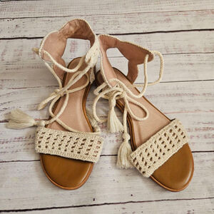 Joie Beige Crochet Boho Leather Tie Around Flat Sandals Lace Up Womens 38